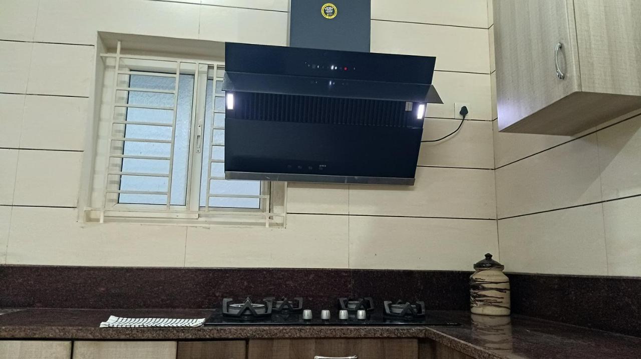 Shi'S Vilva - The Bungalow In Coimbatore - Near Airport, Kmch, Codesia Eksteriør billede