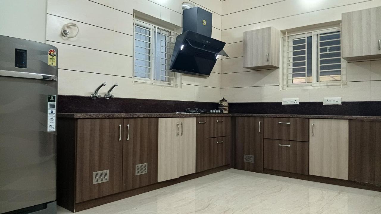 Shi'S Vilva - The Bungalow In Coimbatore - Near Airport, Kmch, Codesia Eksteriør billede