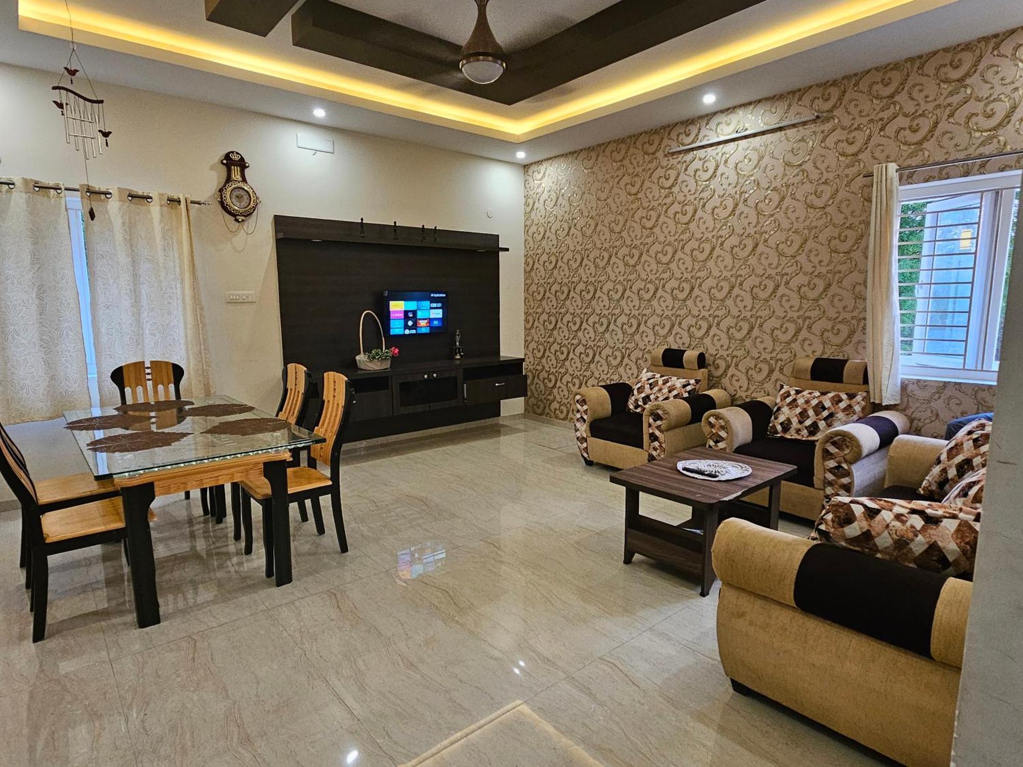 Shi'S Vilva - The Bungalow In Coimbatore - Near Airport, Kmch, Codesia Eksteriør billede